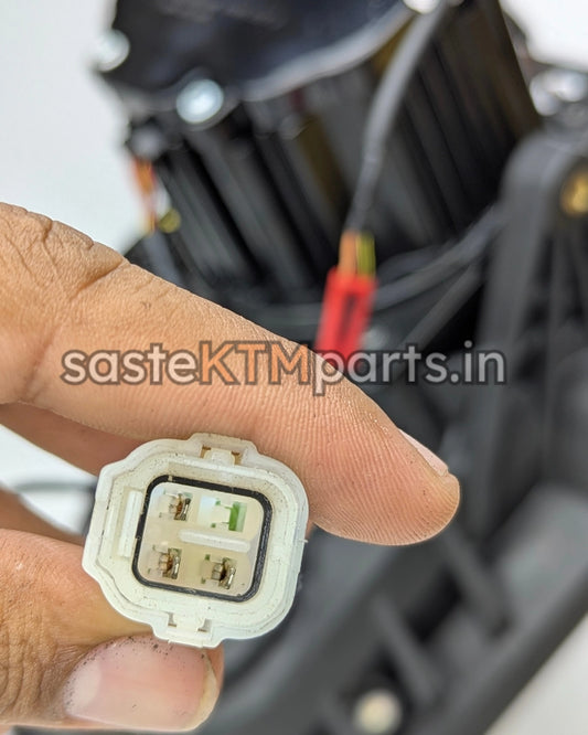 ADVENTURE 390 Headlight GEN 2 - JG401056