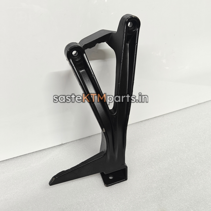 STEP HOLDER PILLION RIGHT-RC GEN1-JY113007