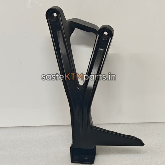 STEP HOLDER PILLION LEFT -RC GEN1-JY113006