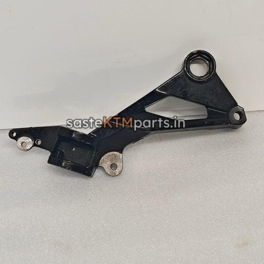 STEP HOLDER RIGHT-RC 2ND GEN MOTOGP EDITION-56JY3Y33