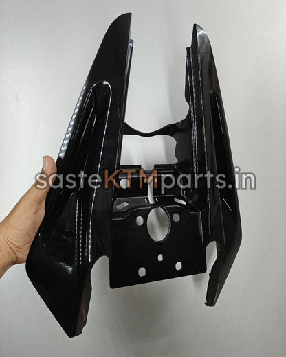 RC SEAT KOWL GEN 1 (UNDER SEAT TRAY) (UNPAINTED)