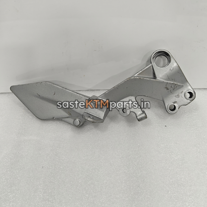 STEP HOLDER RH DUKE GEN1 125/200/390 AFTERMARKET JG113024