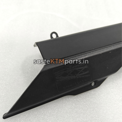 CHAIN COVER -DUKE 125/200/390 FOR DUKE GEN 1 JG181210 [OPEN BOX]