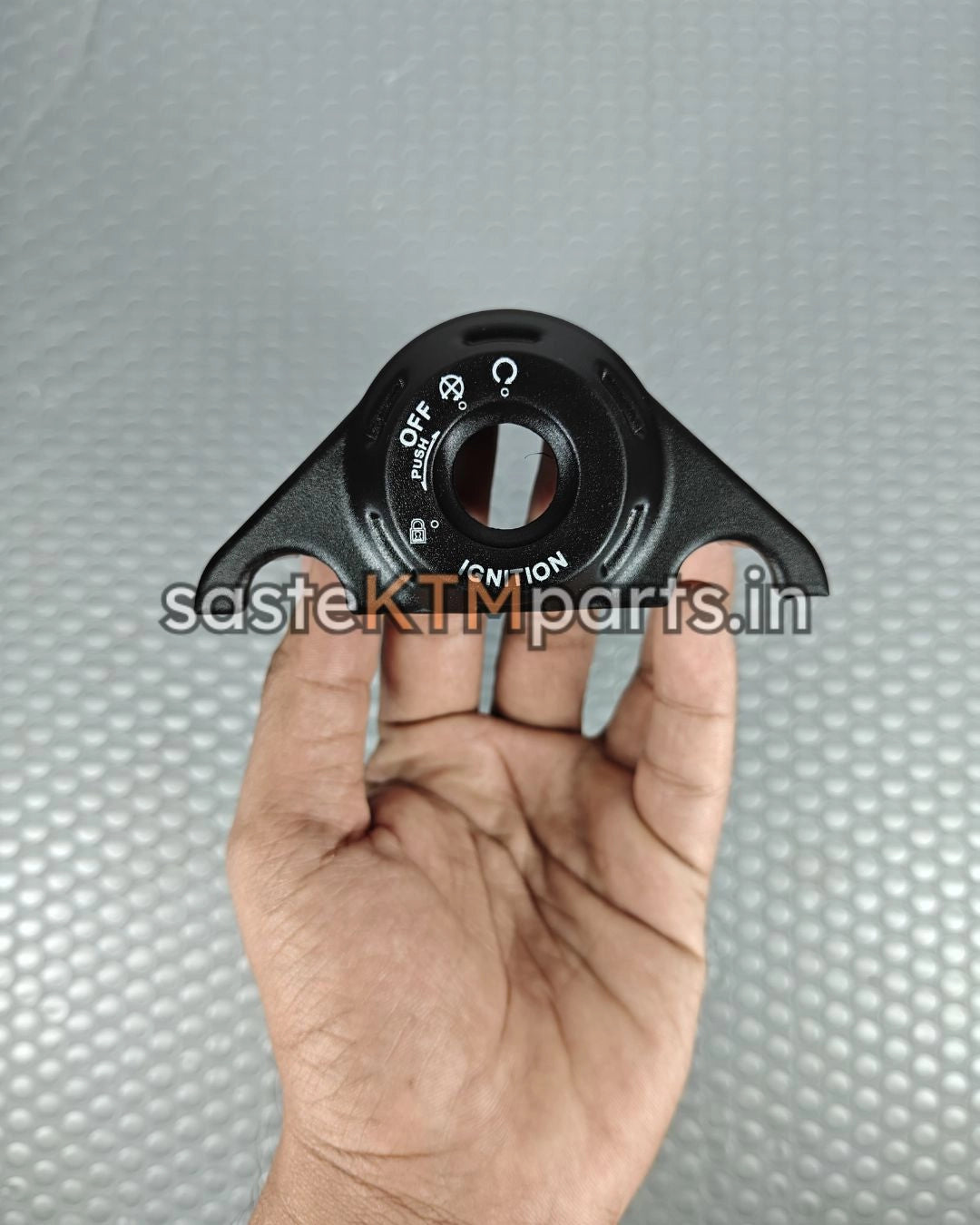 ADVENTURE IGNITION COVER - JG181341