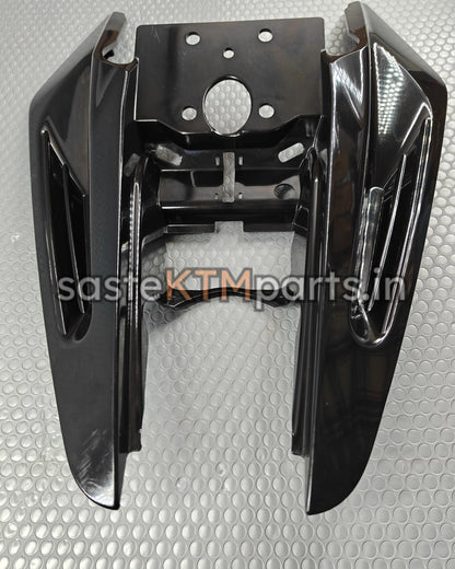 RC SEAT KOWL GEN 1 (UNDER SEAT TRAY) (UNPAINTED)