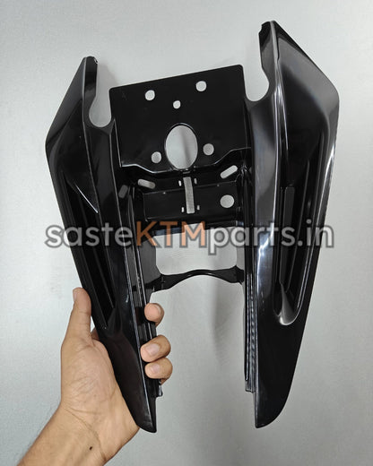 RC SEAT KOWL GEN 1 (UNDER SEAT TRAY) (UNPAINTED)