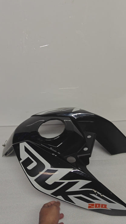 TANK PANNEL -DUKE 200 BLACK WITH DECAL-52JU0155